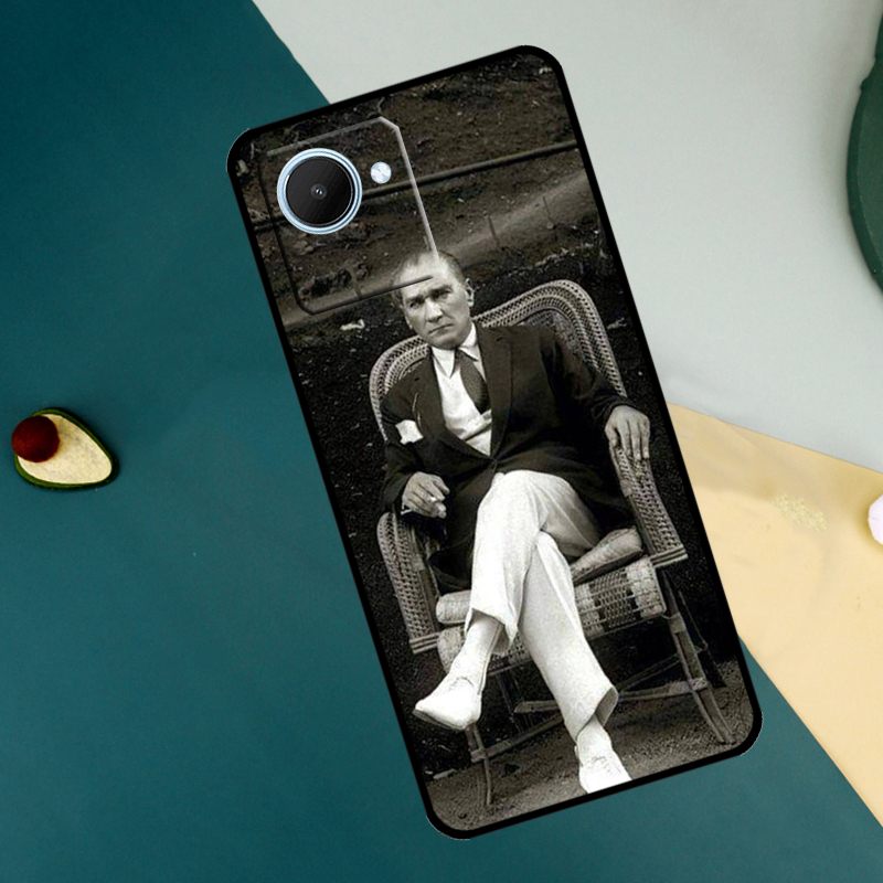 Custodia Mustafa Kemal Ataturk - Realme C67 recensione e prezzo