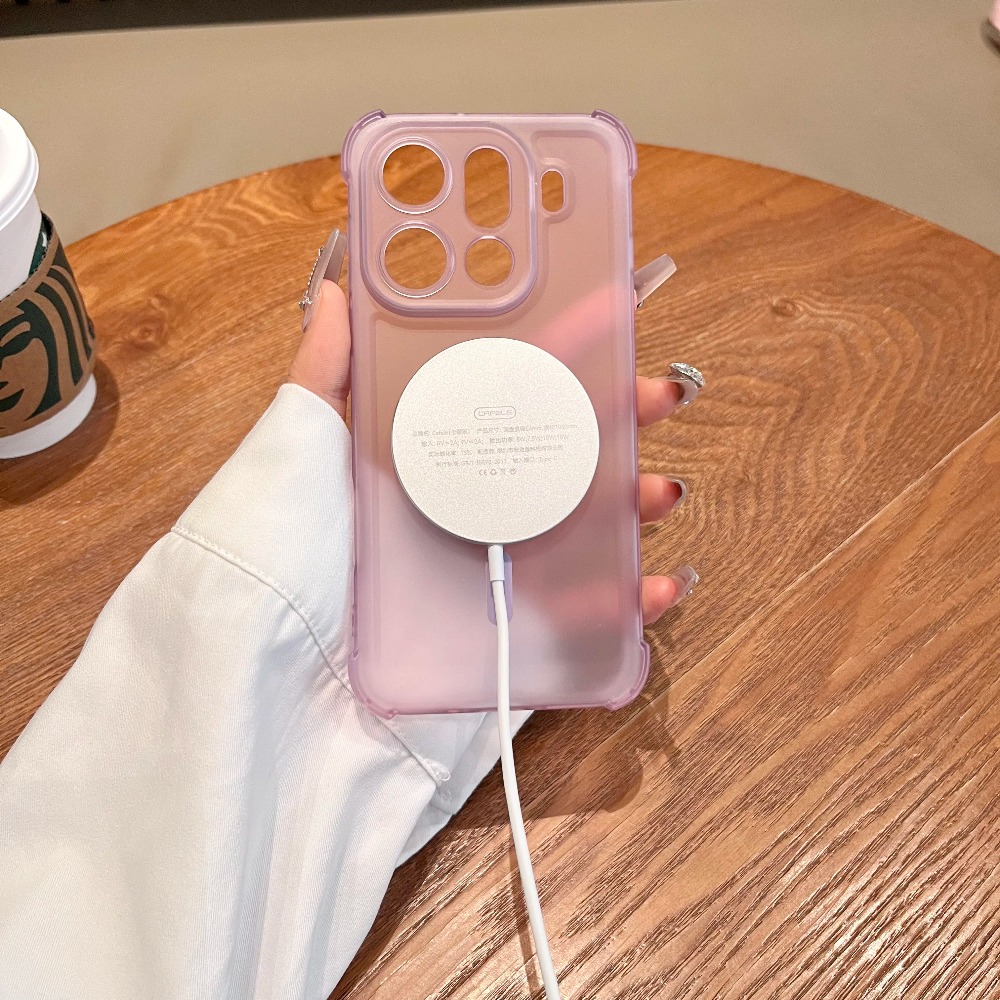 Custodia magnetica opaca e mor - Oppo Find X8 recensione e prezzo